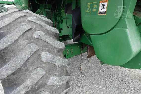 Комбайн 2004 JOHN DEERE 9660 STS — изображение 12