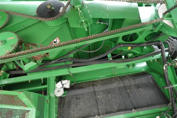Комбайн 2004 JOHN DEERE 9660 STS — изображение 6