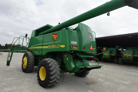Комбайн 2004 JOHN DEERE 9660 STS — изображение 2