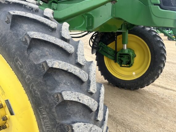Самохідний обприскувач 2008 John Deere 4730 — изображение 15