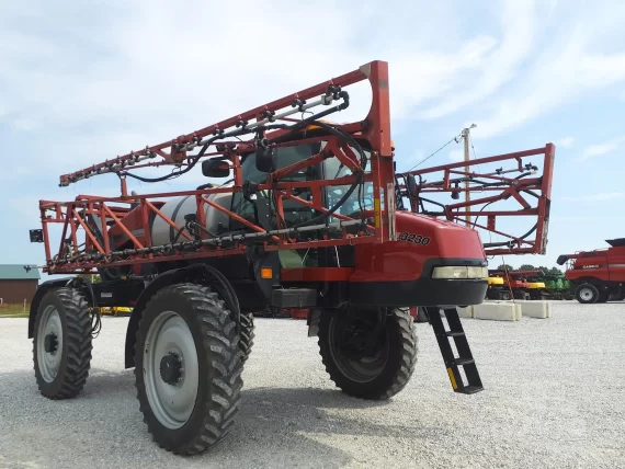 Самохідний обприскувач 2010 CASE IH PATRIOT 3230 — изображение 2