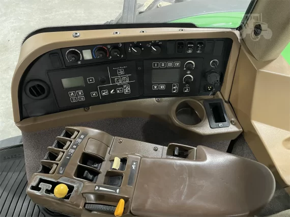 Трактор 2009 JOHN DEERE 8430 — изображение 15