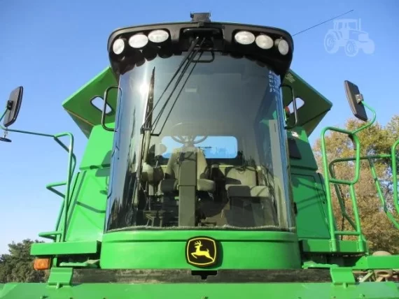 Комбайн 2006 JOHN DEERE 9660 STS — изображение 3