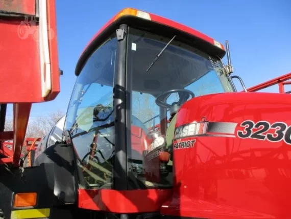 Самохідний обприскувач 2011 CASE IH PATRIOT 3230 — изображение 2