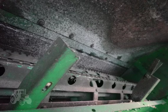 Комбайн 2010 JOHN DEERE 9670 STS — изображение 24
