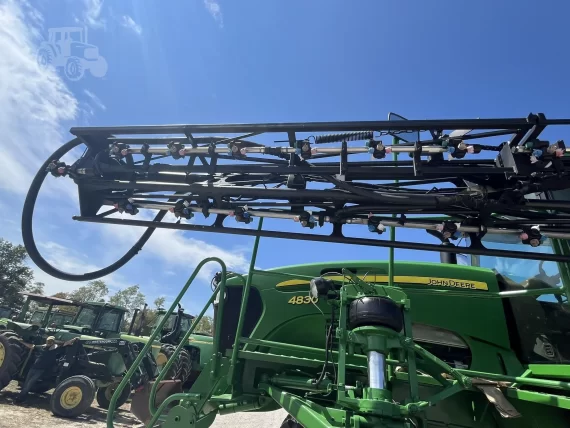 Самохідний обприскувач 2010 JOHN DEERE 4830 — изображение 30