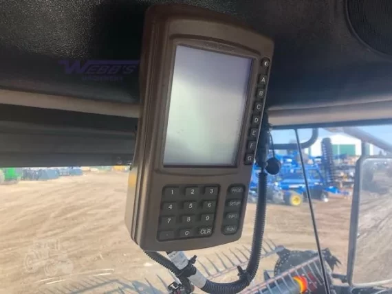Самохідна жатка 2013 JOHN DEERE W110 — изображение 4