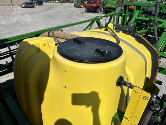 Самохідний обприскувач 2014 JOHN DEERE R4030 — изображение 4