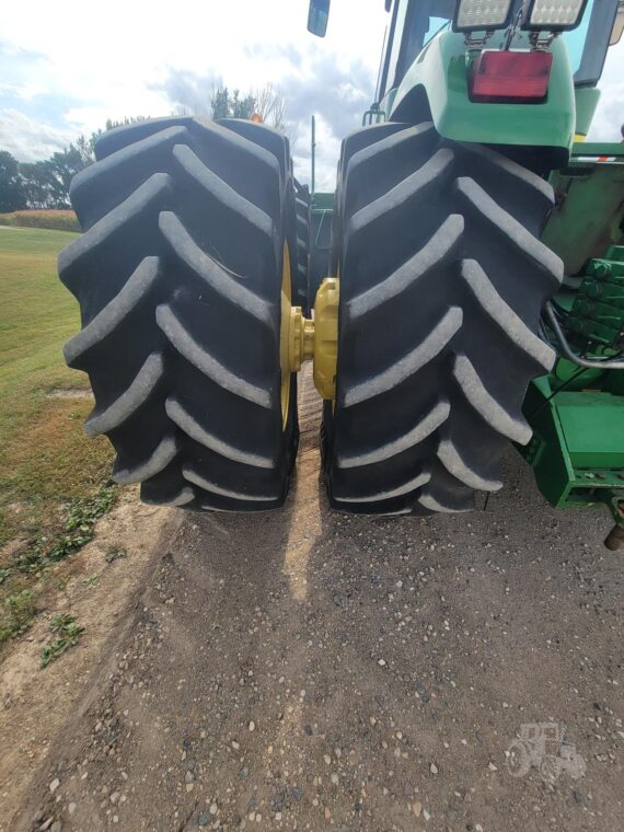 Трактор 2000 JOHN DEERE 9400 — изображение 5