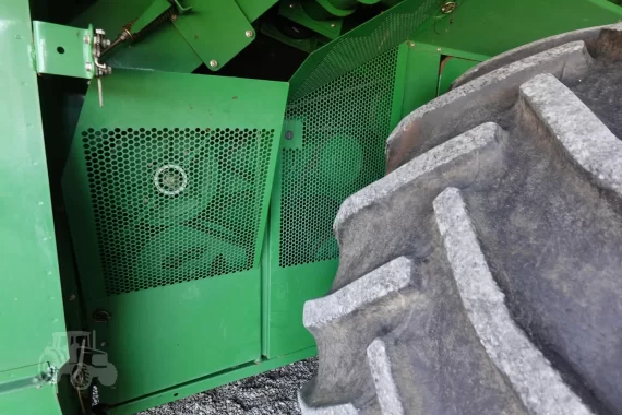 Комбайн 2010 JOHN DEERE 9670 STS — изображение 32