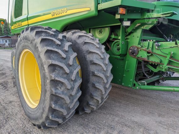 Комбайн 2002 JOHN DEERE 9750 STS — изображение 42