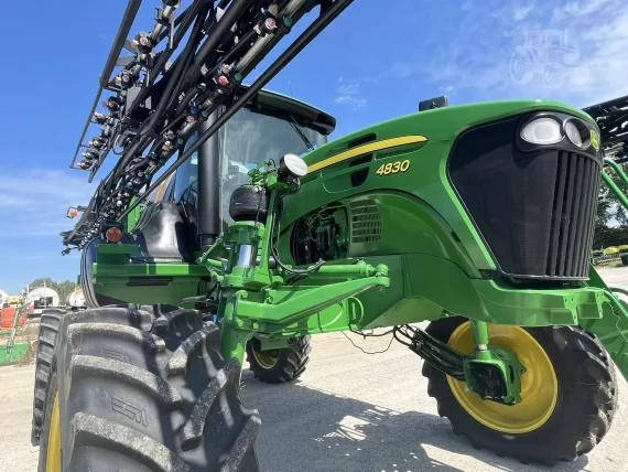 Самохідний обприскувач 2010 JOHN DEERE 4830 — изображение 5