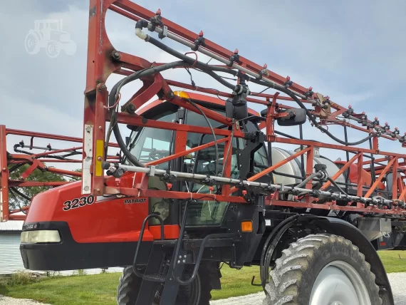 Самохідний обприскувач 2010 CASE IH PATRIOT 3230 — изображение 5