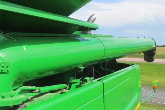 Комбайн 2009 JOHN DEERE 9670 STS — изображение 45