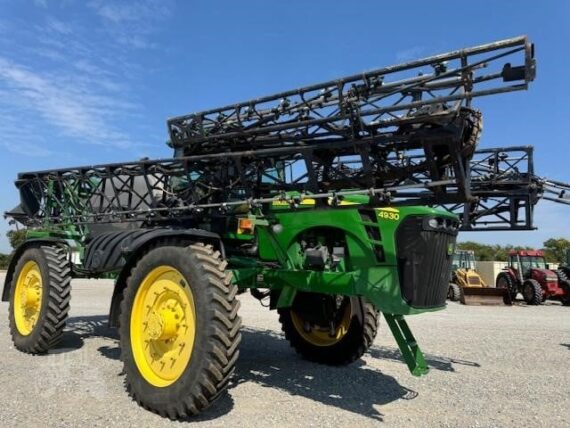 Самохідний обприскувач 2007 JOHN DEERE 4930