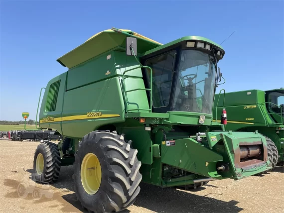 Комбайн 2003 JOHN DEERE 9650 STS