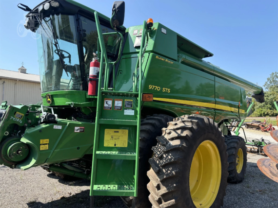 Комбайн 2011 JOHN DEERE 9770 STS