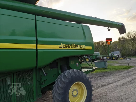 Комбайн 2002 JOHN DEERE 9750 STS — изображение 8