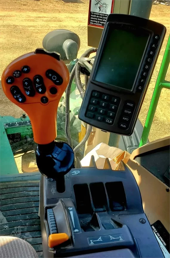 Самохідний обприскувач JOHN DEERE 4720 — изображение 14