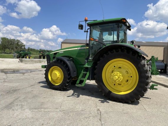 Трактор 2006 JOHN DEERE 8430 — изображение 18