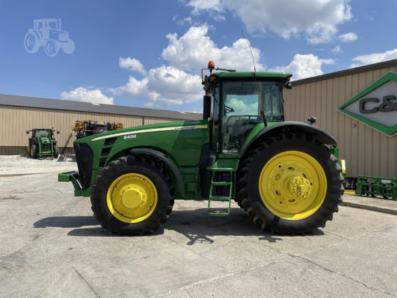 Трактор 2006 JOHN DEERE 8430 — изображение 19