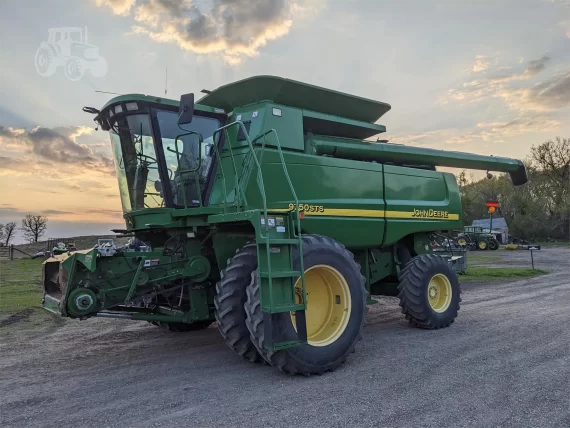 Комбайн 2002 JOHN DEERE 9750 STS — изображение 38